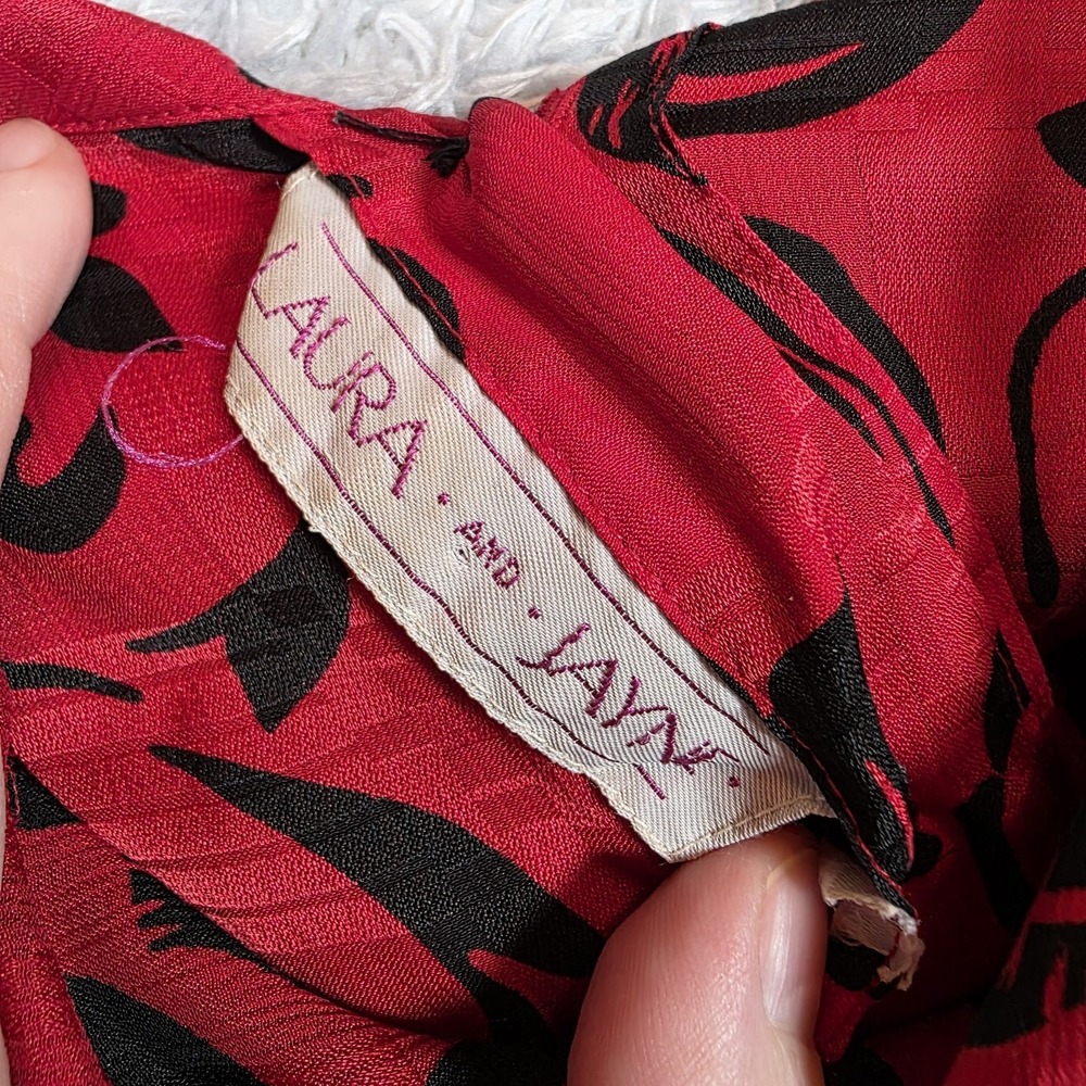 Vtg‎ Red Black Chiffon Floral Top Laura and Jane Secretary High Neck Medium - Picture 6 of 11